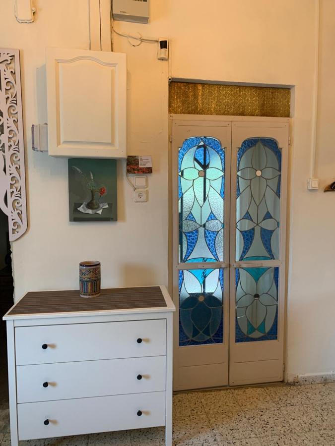 ראש פינה בית האבן העתיק מ-1885 עם מגונית פרטית בחצר מראה חיצוני תמונה